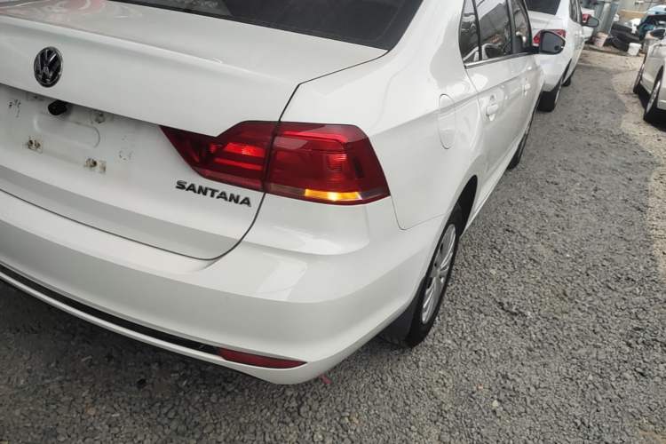 Used Volkswagen Santana 2018 1.5L Automatic Fashion Edition Exterior 3
