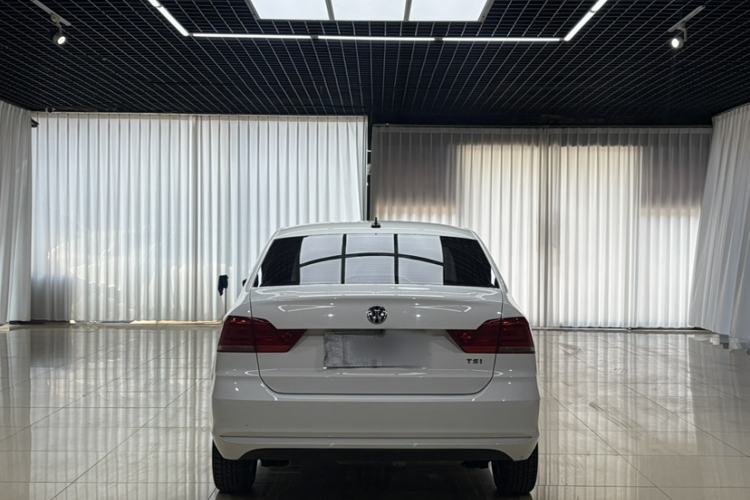 Used Volkswagen Santana 2018 1.5L Automatic Fashion Edition Exterior 4