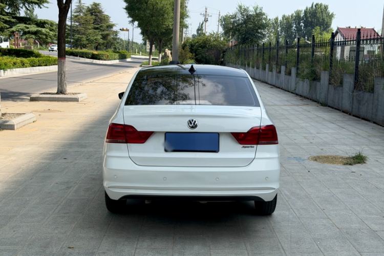 Used Volkswagen Santana 2018 1.5L Automatic Fashion Edition Exterior 4