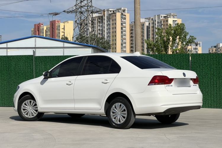 Used Volkswagen Santana 2018 1.5L Automatic Fashion Edition Exterior 5