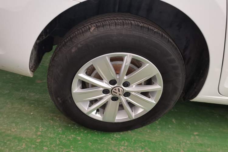 Used Volkswagen Santana 2018 1.5L Manual Fashion Edition Exterior 5