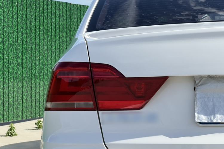 Used Volkswagen Santana 2018 1.5L Automatic Fashion Edition Exterior 7