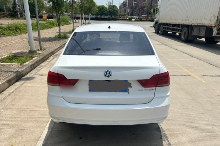 Used Volkswagen Santana 2018 1.5L Automatic Fashion Edition Exterior 7