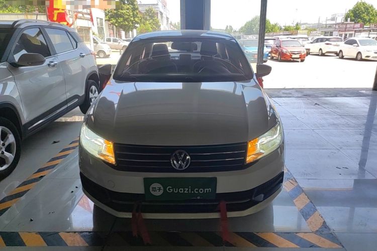 Used Volkswagen Santana 2018 1.5L Manual Fashion Edition Front