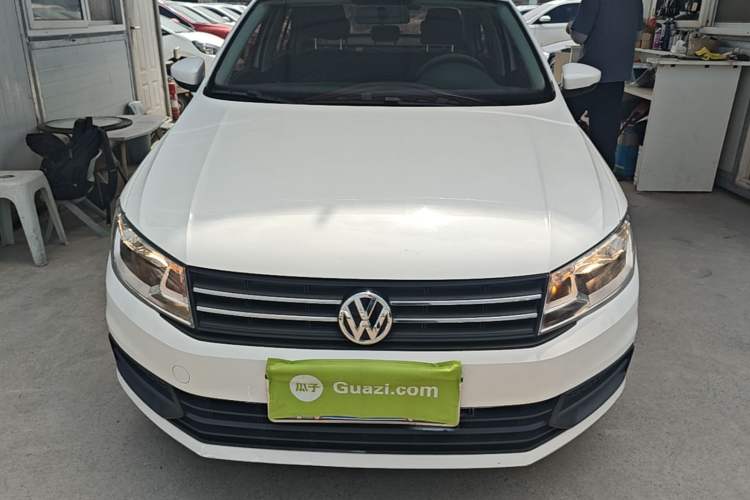 Used Volkswagen Santana 2018 1.5L Manual Fashion Edition Front