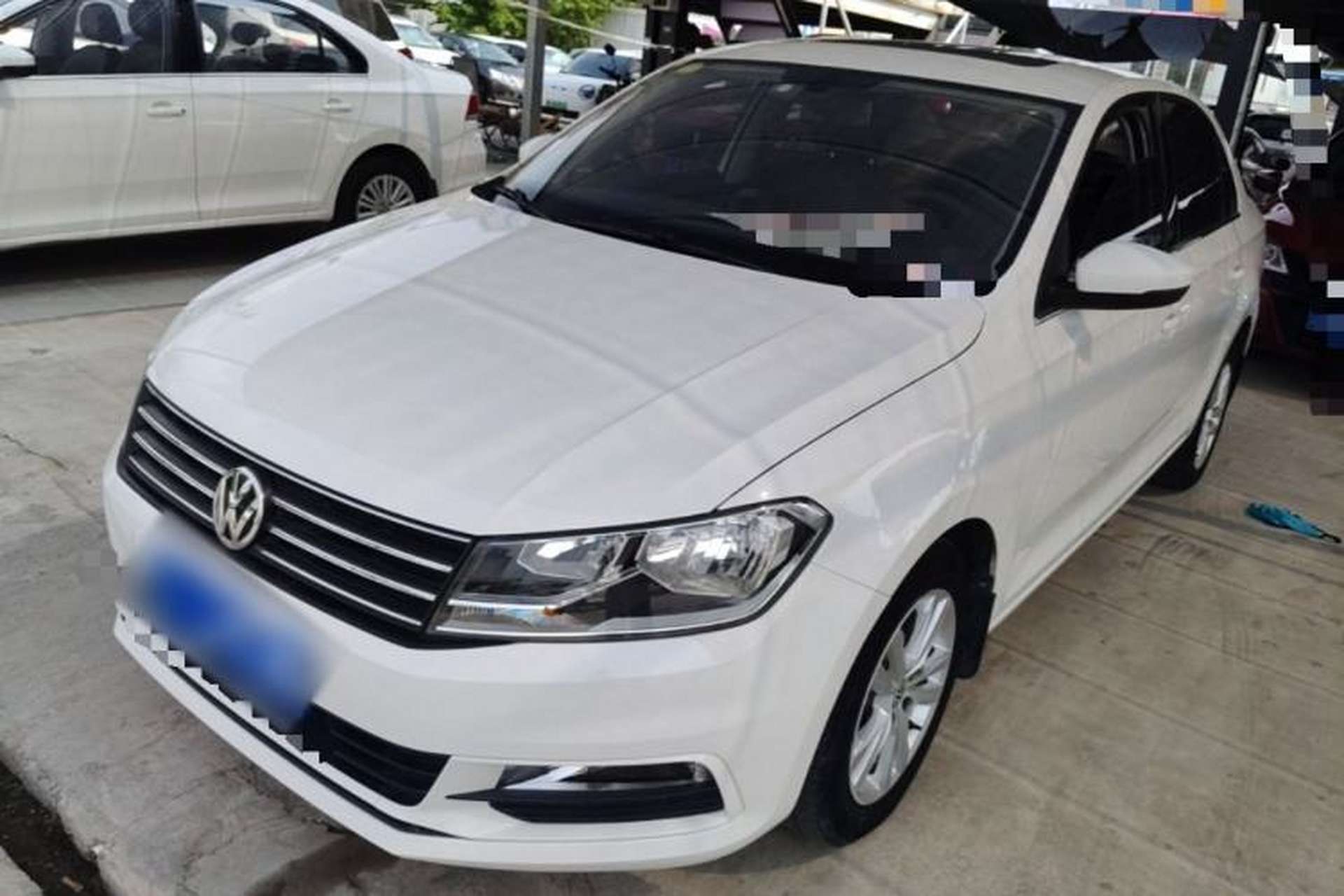 Used Volkswagen Santana 2018 1.5L Manual Comfort Edition Front Left 45 Deg