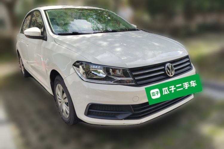 Used Volkswagen Santana 2018 1.5L Manual Fashion Edition Front Right 45 Deg