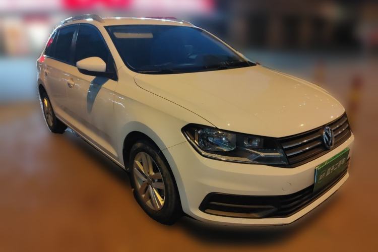 Used Volkswagen Santana 2018 Haval H6 1.5L Automatic Fashion Edition Front Right 45 Deg