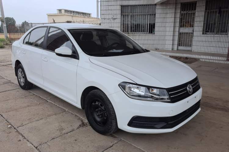 Used Volkswagen Santana 2018 1.5L Automatic Fashion Edition Front Right 45 Deg