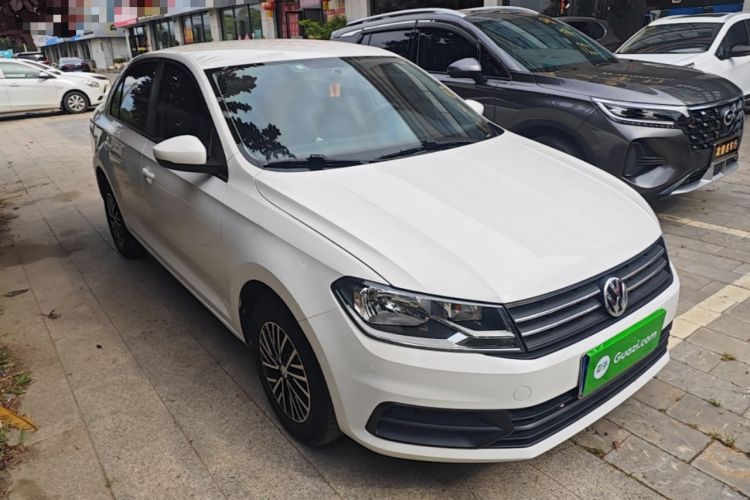 Used Volkswagen Santana 2018 1.5L Manual Fashion Edition Front Right 45 Deg