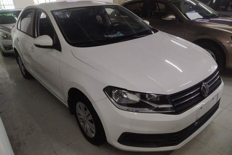 Used Volkswagen Santana 2018 1.5L Automatic Fashion Edition Front Right 45 Deg