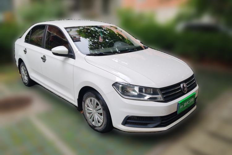 Used Volkswagen Santana 2018 1.5L Manual Fashion Edition Front Right 45 Deg