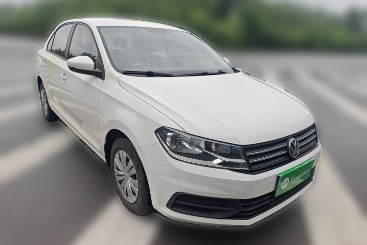Used Volkswagen Santana 2018 1.5L Manual Fashion Edition Front Right 45 Deg