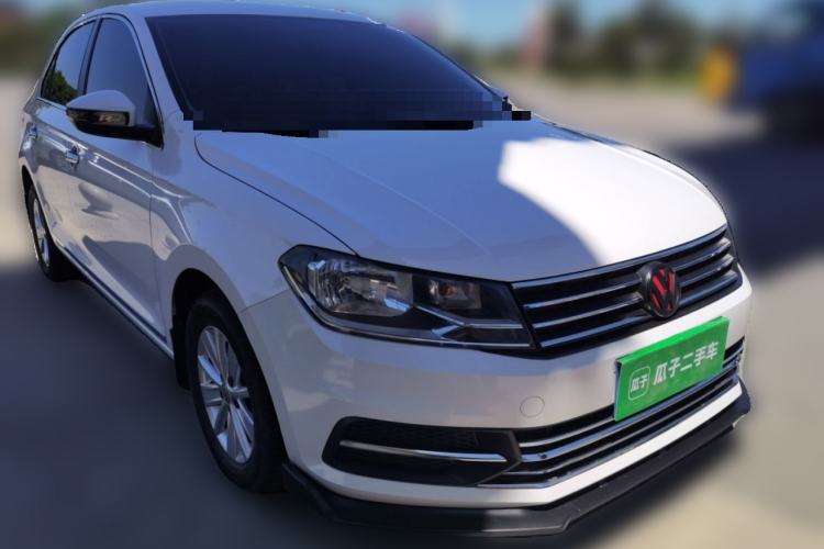 Used Volkswagen Santana 2018 1.5L Manual Fashion Edition Front Right 45 Deg