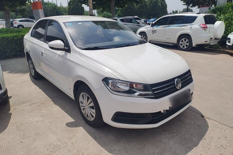 Used Volkswagen Santana 2018 1.5L Manual Fashion Edition Front Right 45 Deg