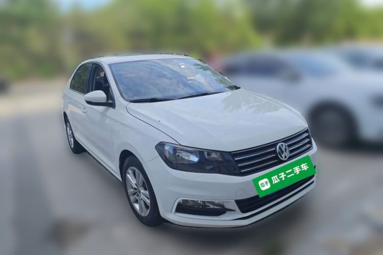 Used Volkswagen Santana 2018 1.5L Automatic Comfort Edition Front Right 45 Deg