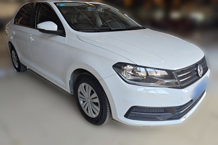 Used Volkswagen Santana 2018 1.5L Automatic Fashion Edition Front Right 45 Deg