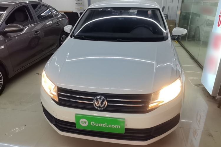 Used Volkswagen Santana 2018 1.5L Manual Fashion Edition Front