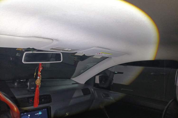 Used Volkswagen Santana 2018 1.5L Manual Fashion Edition Headliner