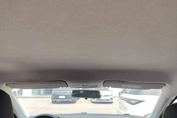Used Volkswagen Santana 2018 1.5L Manual Fashion Edition Headliner