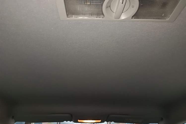 Used Volkswagen Santana 2018 1.5L Automatic Fashion Edition Headliner
