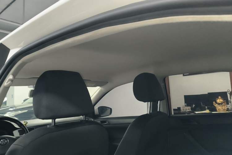 Used Volkswagen Santana 2018 1.5L Automatic Fashion Edition Headliner