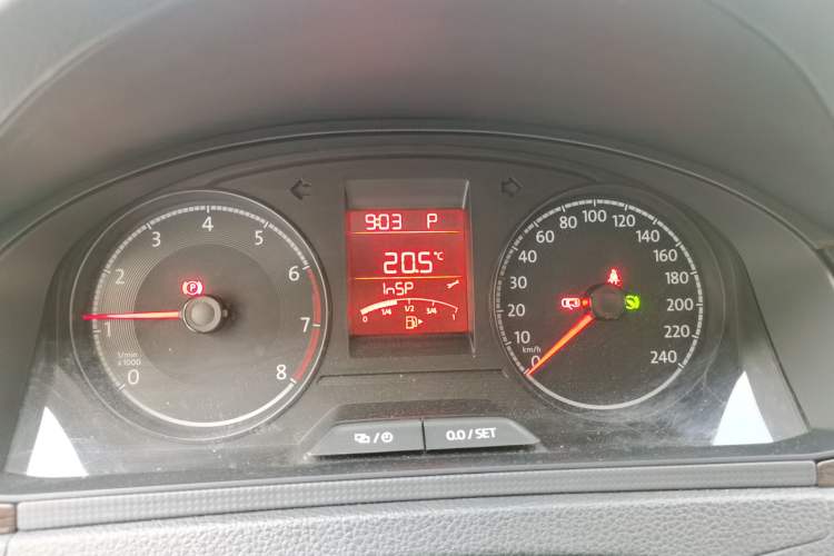 Used Volkswagen Santana 2018 1.5L Automatic Fashion Edition Instrument Cluster