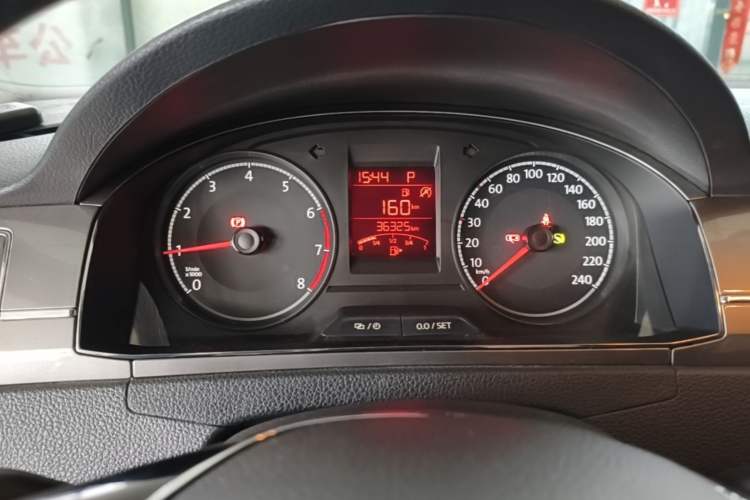 Used Volkswagen Santana 2018 1.5L Automatic Comfort Edition Instrument Cluster