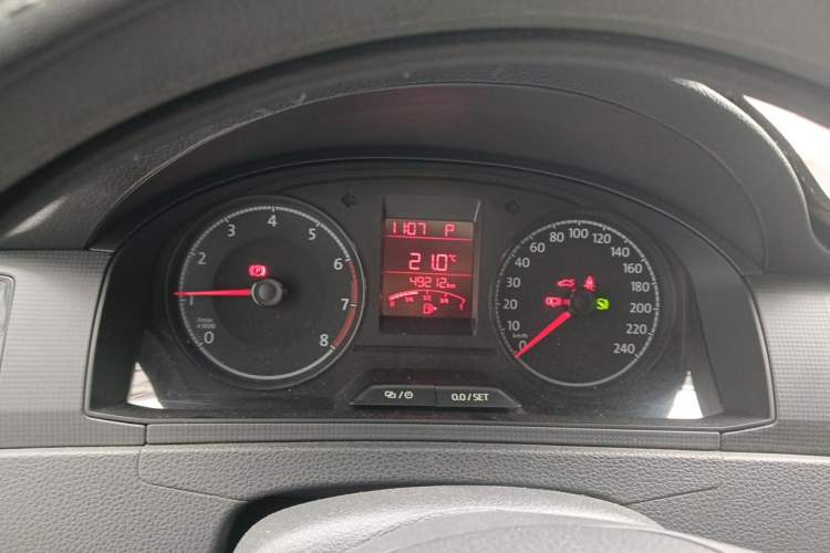 Used Volkswagen Santana 2018 1.5L Automatic Fashion Edition Instrument Cluster