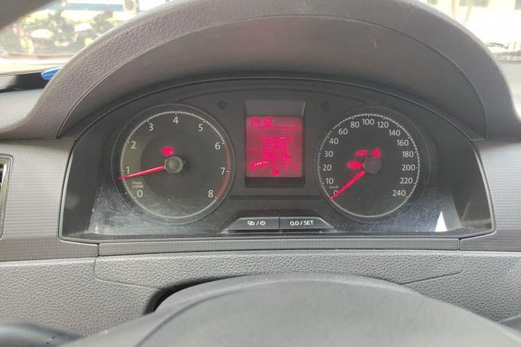 Used Volkswagen Santana 2018 1.5L Manual Fashion Edition Instrument Cluster