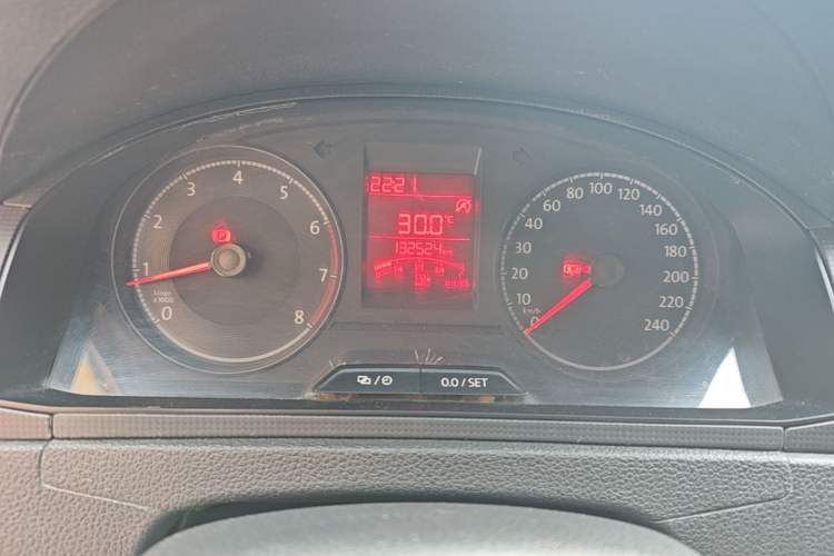 Used Volkswagen Santana 2018 1.5L Manual Fashion Edition Instrument Cluster