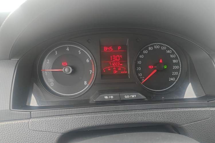 Used Volkswagen Santana 2018 1.5L Automatic Fashion Edition Instrument Cluster