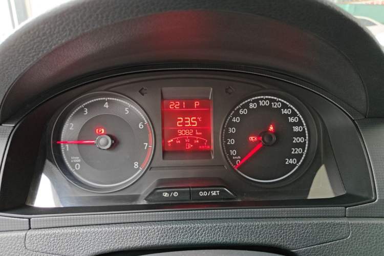Used Volkswagen Santana 2018 1.5L Automatic Fashion Edition Instrument Cluster