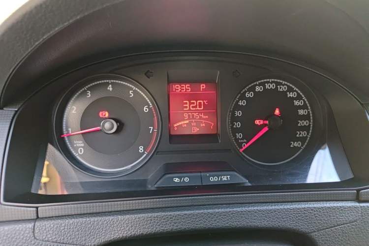 Used Volkswagen Santana 2018 1.5L Automatic Fashion Edition Instrument Cluster