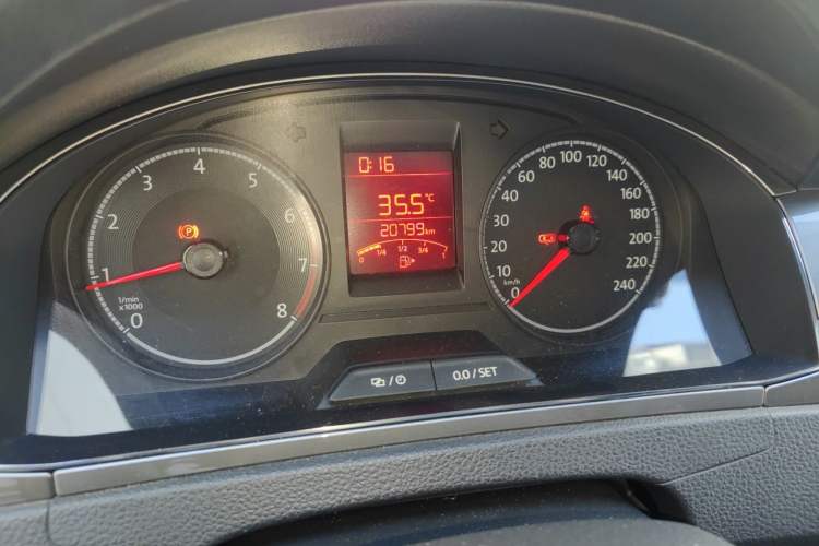 Used Volkswagen Santana 2018 1.5L Manual Comfort Edition Instrument Cluster