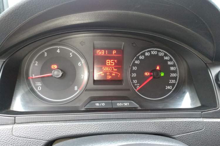 Used Volkswagen Santana 2018 1.5L Automatic Fashion Edition Instrument Cluster