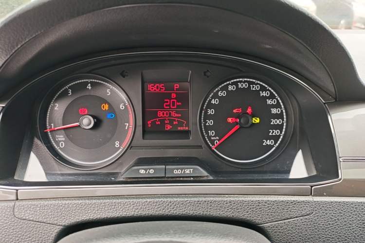 Used Volkswagen Santana 2018 1.5L Automatic Comfort Edition Instrument Cluster
