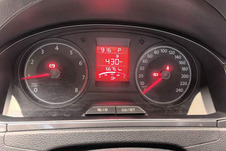 Used Volkswagen Santana 2018 1.5L Automatic Comfort Edition Instrument Cluster