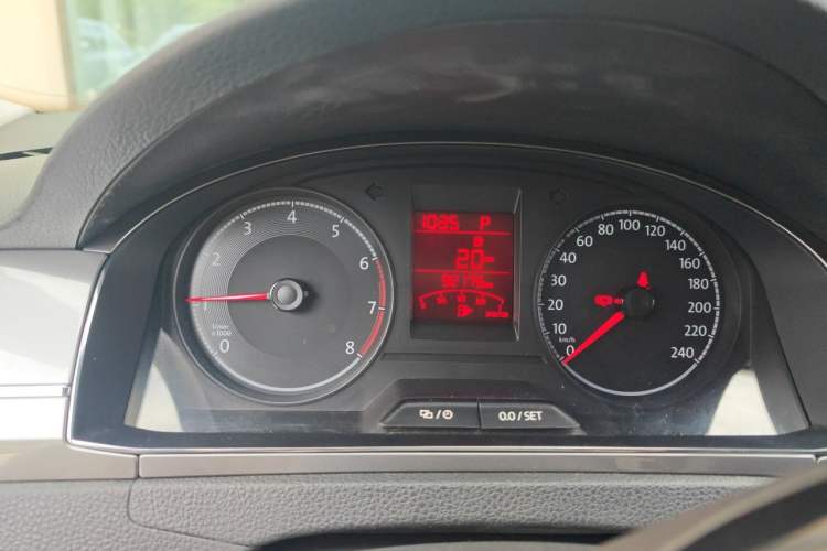 Used Volkswagen Santana 2018 1.5L Automatic Comfort Edition Instrument Cluster