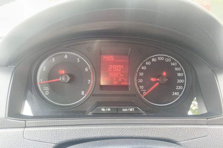Used Volkswagen Santana 2018 1.5L Manual Fashion Edition Instrument Cluster