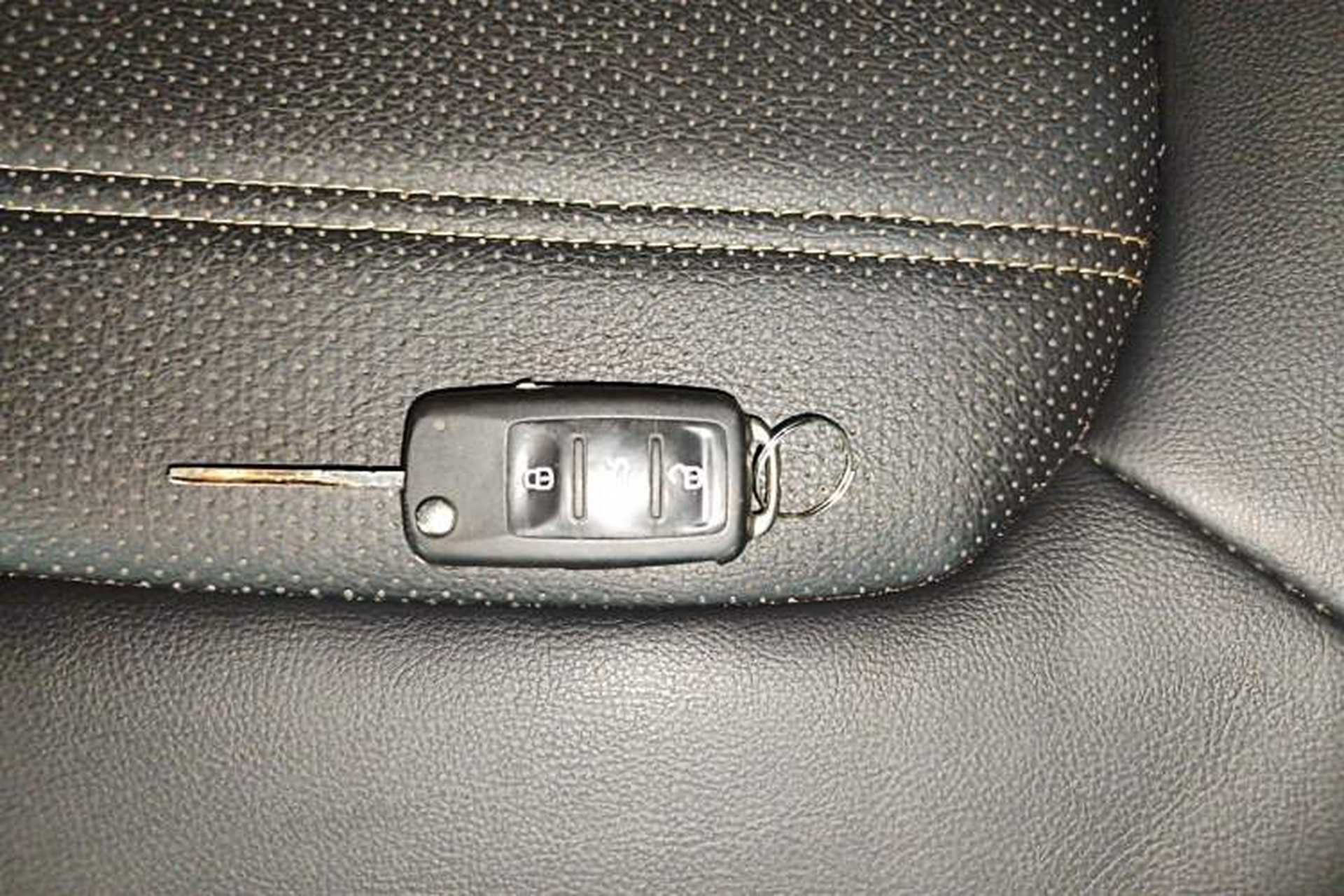 Used Volkswagen Santana 2018 1.5L Automatic Fashion Edition Interior 1