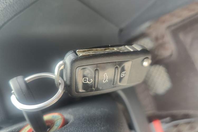 Used Volkswagen Santana 2018 1.5L Automatic Fashion Edition Interior 1
