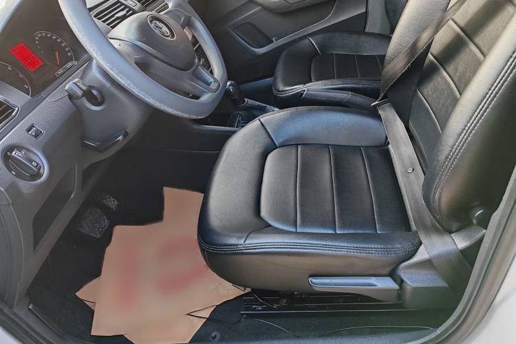 Used Volkswagen Santana 2018 1.5L Automatic Fashion Edition Interior 5