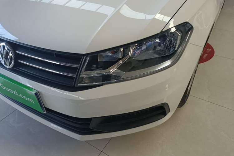 Used Volkswagen Santana 2018 1.5L Automatic Fashion Edition Left Front Headlight
