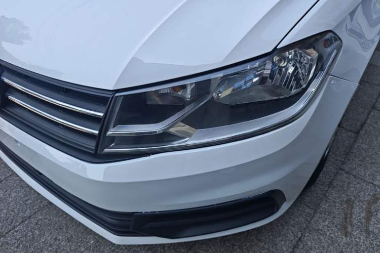 Used Volkswagen Santana 2018 1.5L Manual Fashion Edition Left Front Headlight