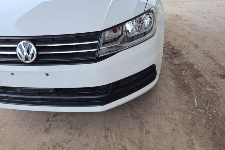 Used Volkswagen Santana 2018 1.5L Automatic Fashion Edition Left Front Headlight
