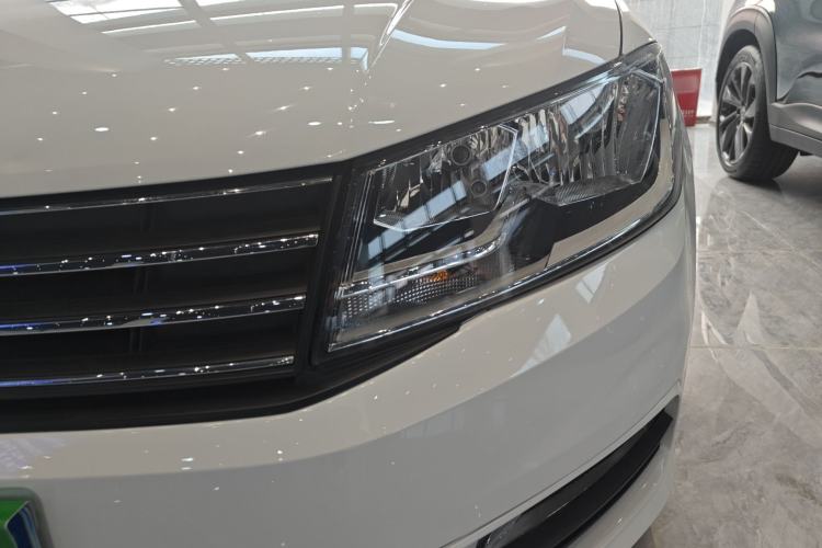 Used Volkswagen Santana 2018 1.5L Automatic Comfort Edition Left Front Headlight