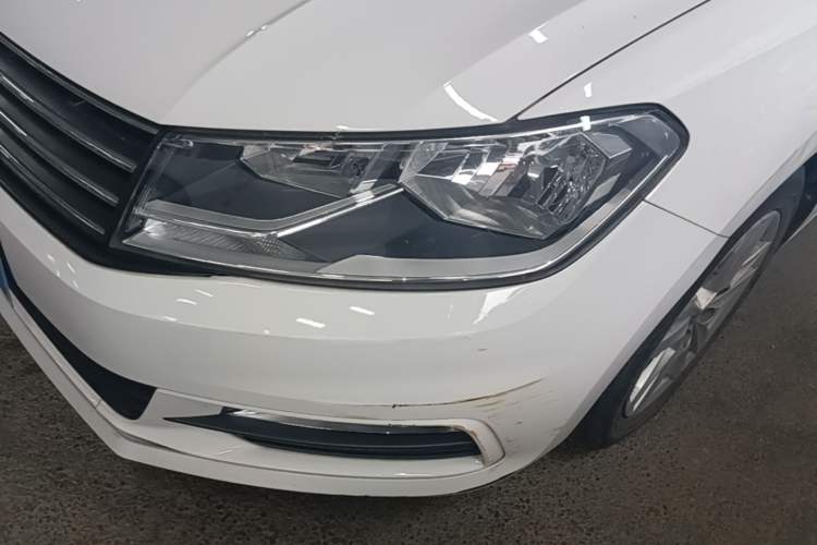 Used Volkswagen Santana 2018 1.5L Automatic Comfort Edition Left Front Headlight