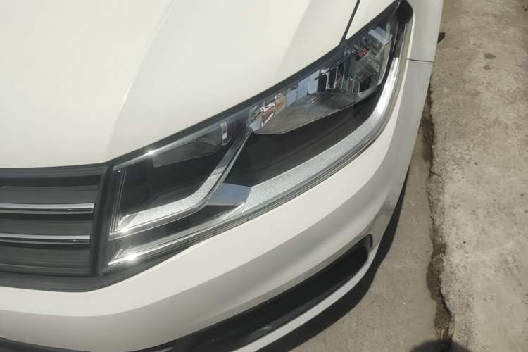 Used Volkswagen Santana 2018 1.5L Manual Fashion Edition Left Front Headlight
