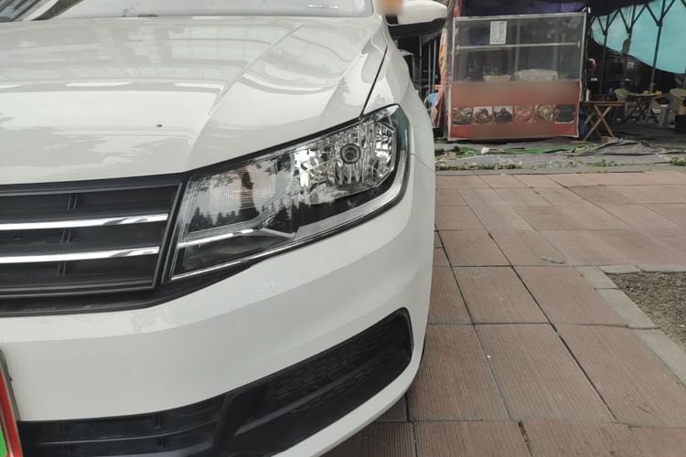 Used Volkswagen Santana 2018 1.5L Automatic Fashion Edition Left Front Headlight